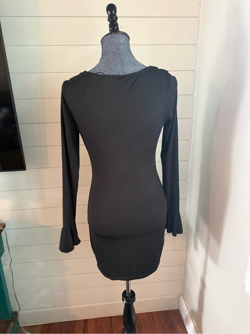 Princess Polly Black Dress 8 - Picture 5 of 7